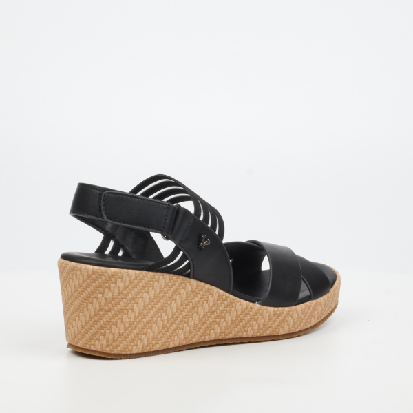 Cathy 2 Faux Leather Low Wedges - Black - Image 3