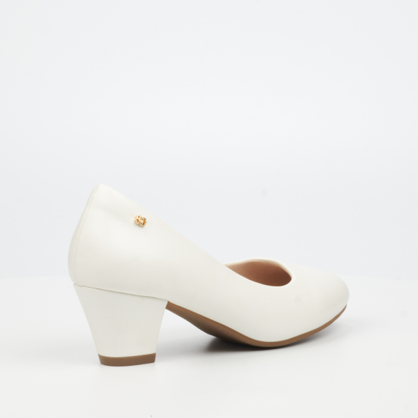 Andromeda 1 Faux Leather Low Heels - White - Image 3