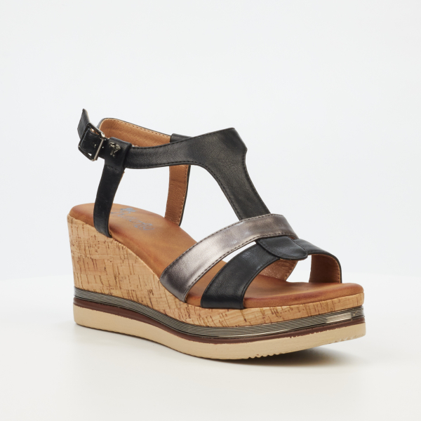 Melinda 1 Faux Leather High Wedges - Black - Image 2