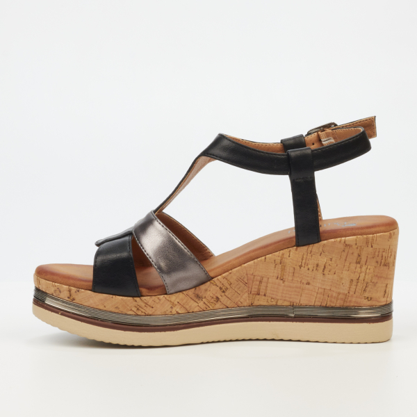 Melinda 1 Faux Leather High Wedges - Black - Image 5